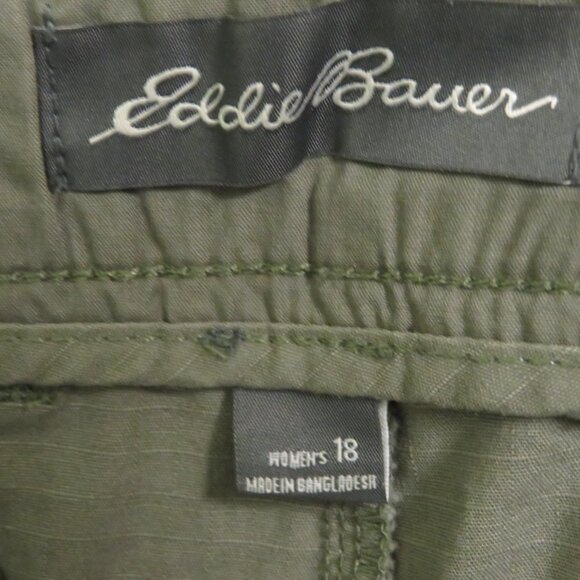 Eddie Bauer Pants - Size W18 - Picture 4 of 4